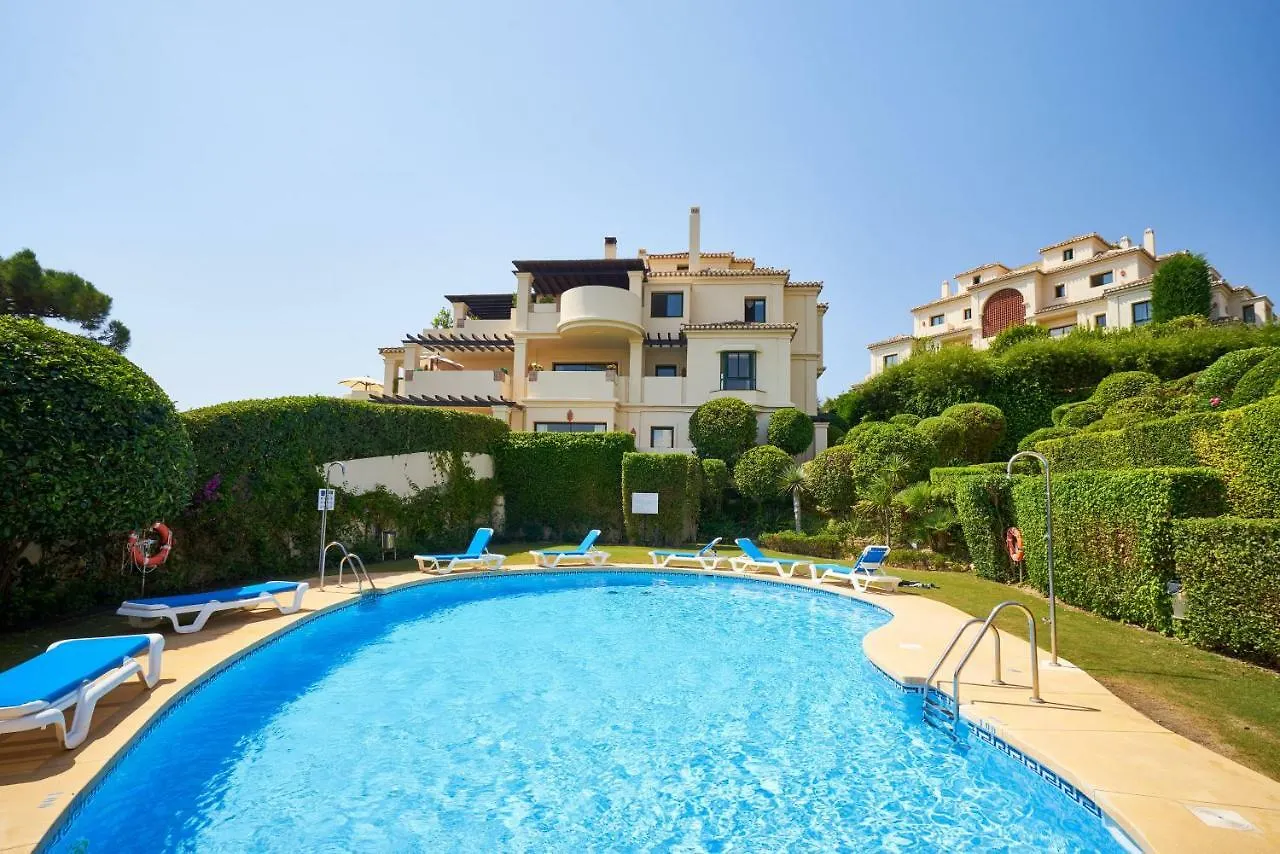 Capanes Del Golf Apartment Benahavis